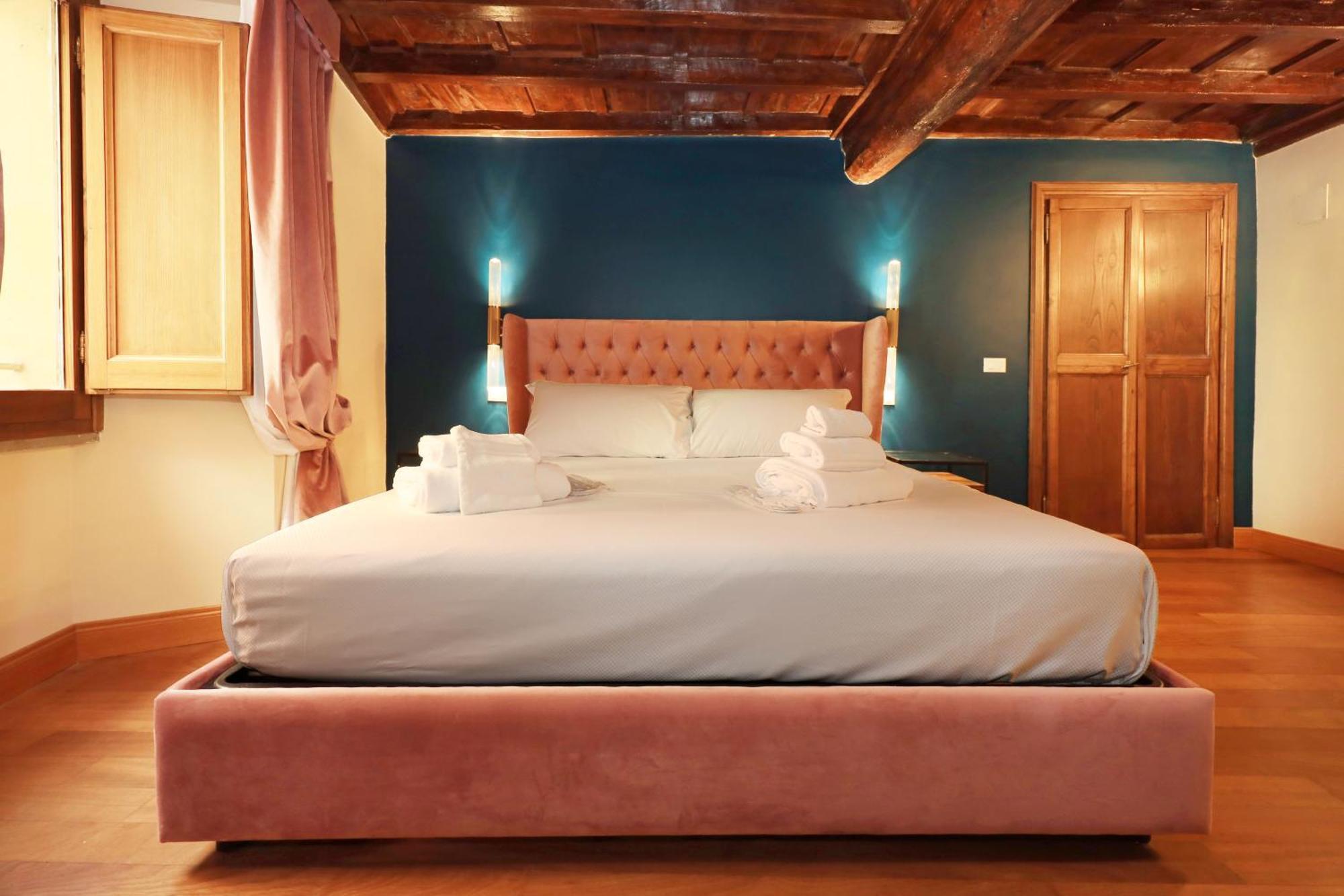 Golden Pantheon Rooms Rome Exterior photo